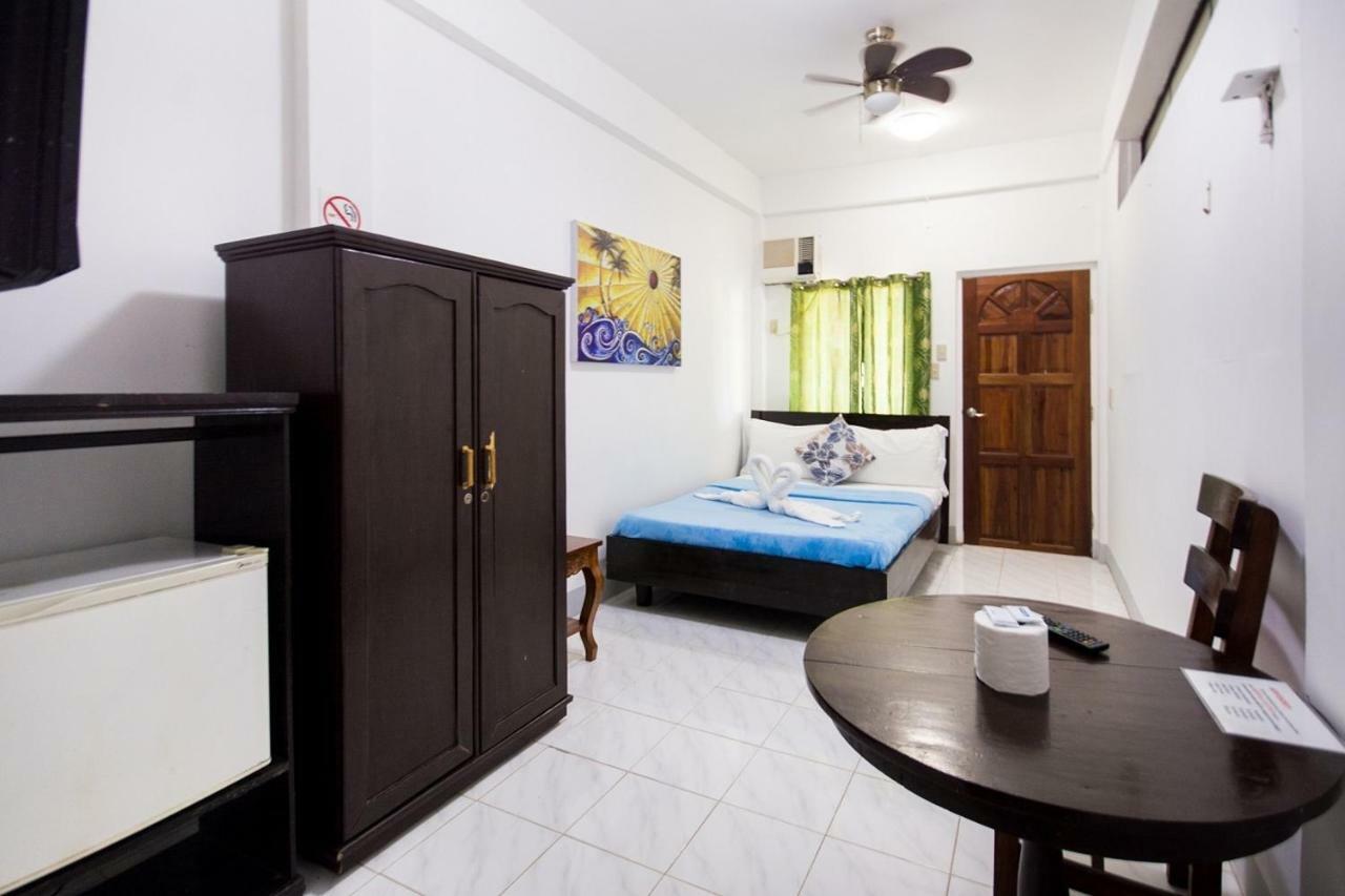 Deparis Hotel Balabag (Boracay)